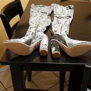 CAPE ROBBIN SUEDE THIGH HIGH BOOTS